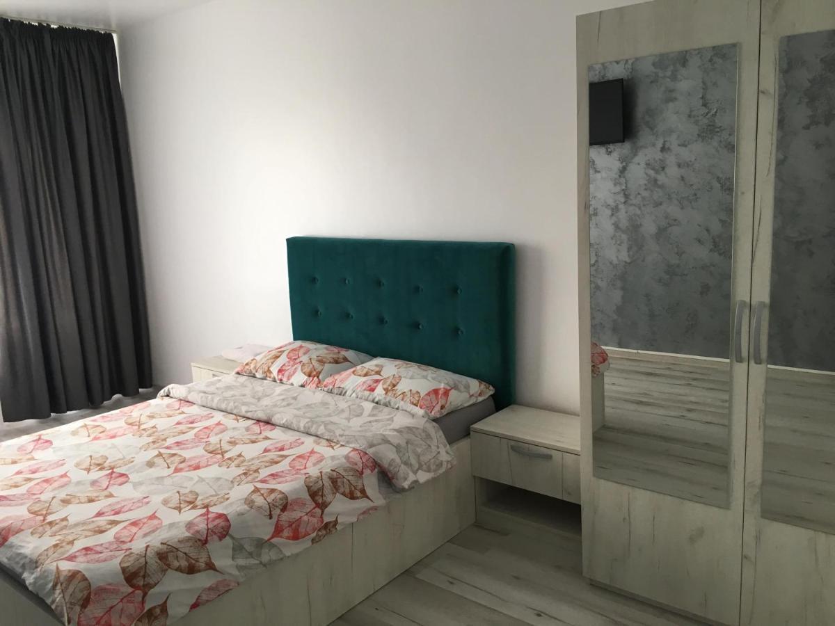Garsoniera Centru Apartment Galati  Ngoại thất bức ảnh
